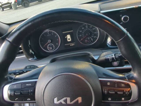 2023 Kia K5