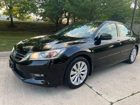 2014 Honda Accord for sale at Raptor Motors in Chicago IL