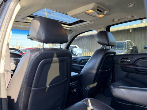 2011 Cadillac Escalade ESV Premium