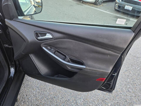 2012 Ford Focus Titanium