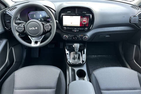 2025 Kia Soul S