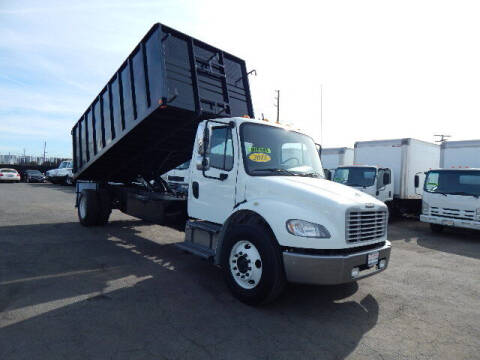 2015 Freightliner M2 106