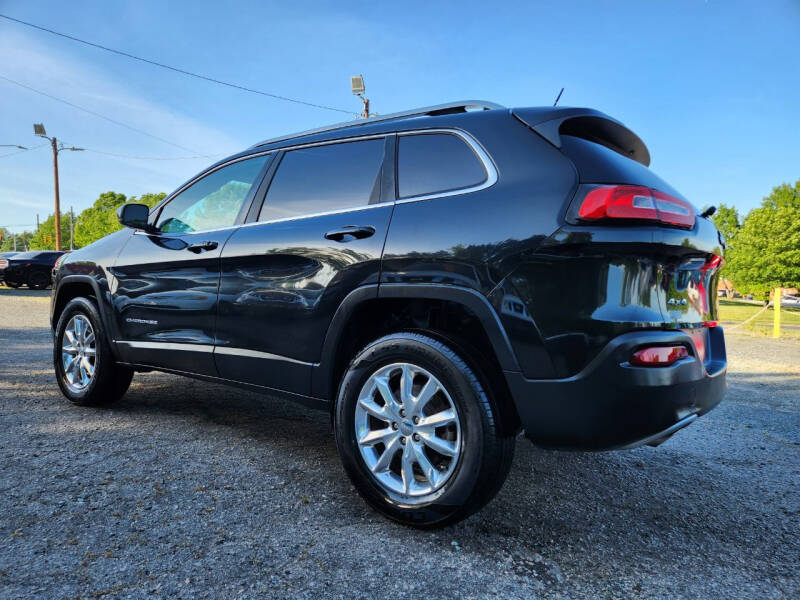 2015 Jeep Cherokee for sale at State Auto Sales LLC in Durham NC