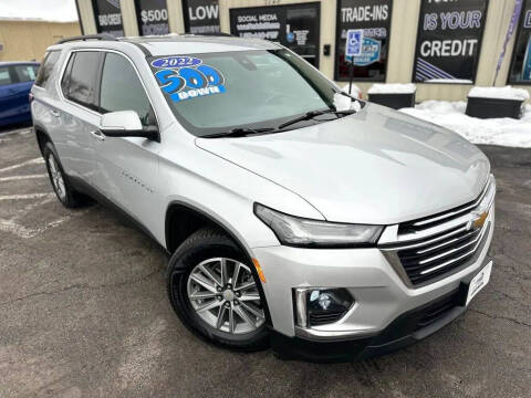 2022 Chevrolet Traverse LT Cloth