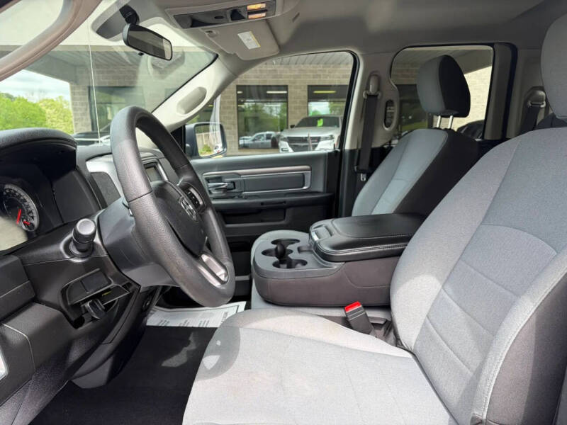 2024 RAM 1500 Classic