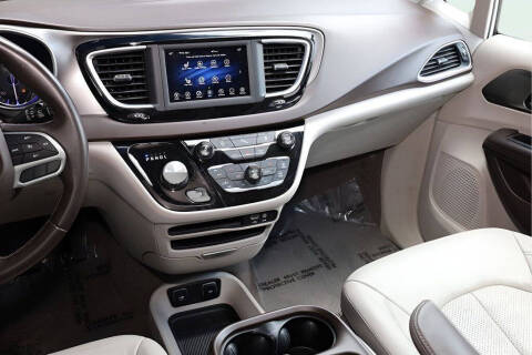 2018 Chrysler Pacifica Touring L