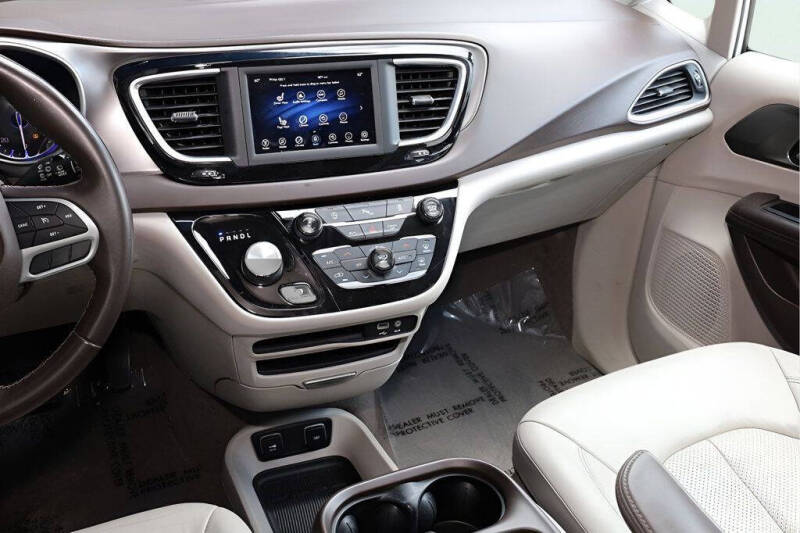 2018 Chrysler Pacifica Touring L