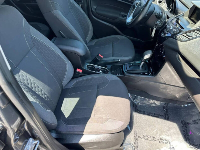 2015 Ford Fiesta SE