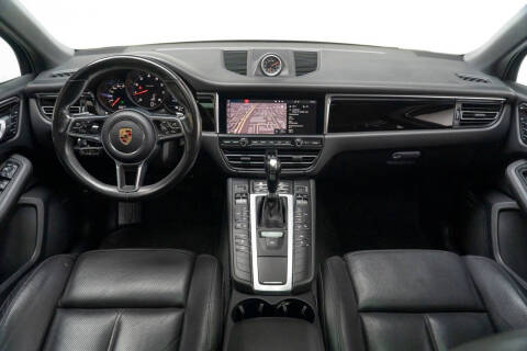 2020 Porsche Macan
