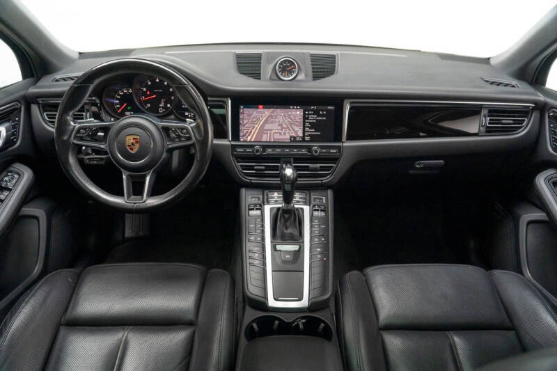 2020 Porsche Macan