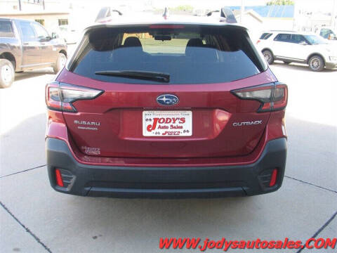 2022 Subaru Outback Premium