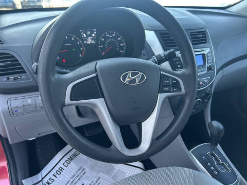 2014 Hyundai Accent GS