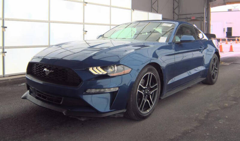 2022 Ford Mustang EcoBoost