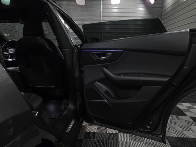 2019 Audi Q8 quattro Prestige 55 TFSI