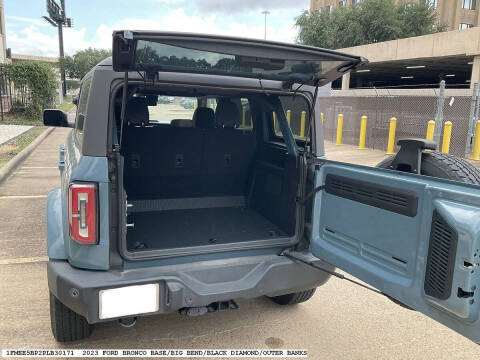 2023 Ford Bronco Outer Banks