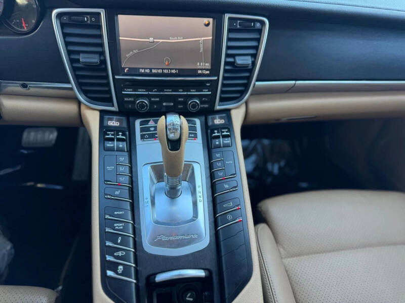2013 Porsche Panamera