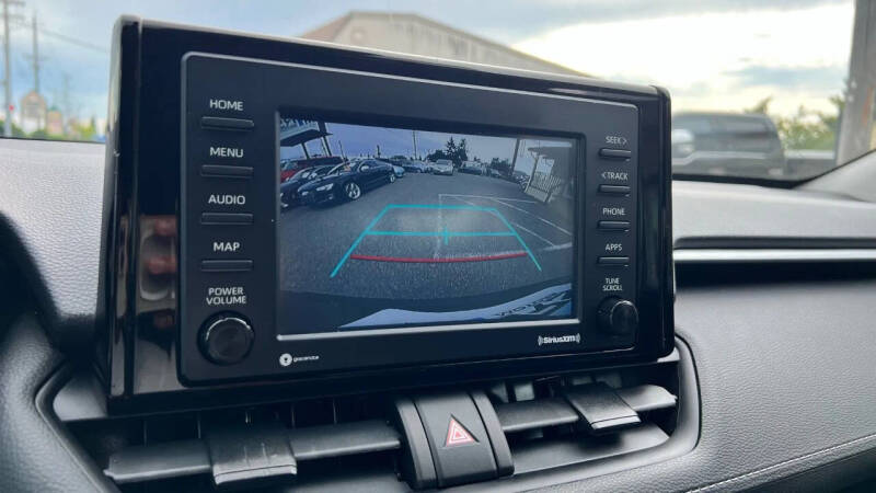 2021 Toyota RAV4 Hybrid LE