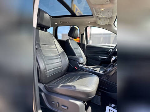 2015 Ford Escape Titanium