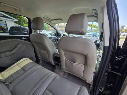 2016 Ford Escape SE
