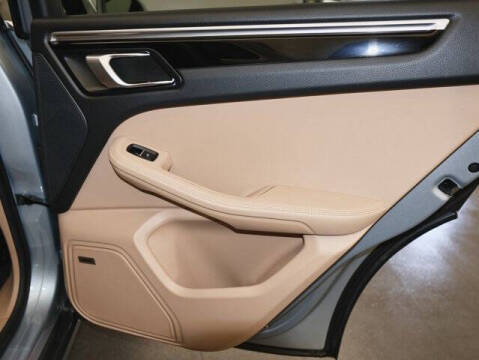 2021 Porsche Macan S