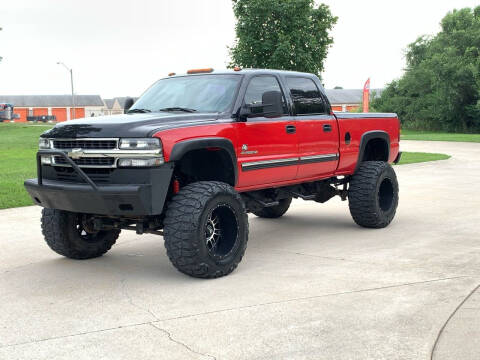 2001 Chevrolet Silverado 2500HD for sale at JB Motors in Kansas City MO