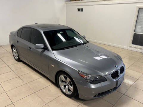 2004 BMW 5 Series 525i