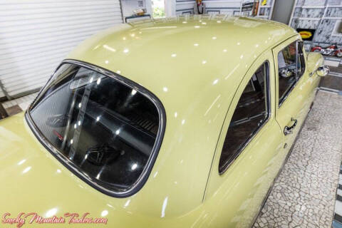 1950 Ford Custom Deluxe