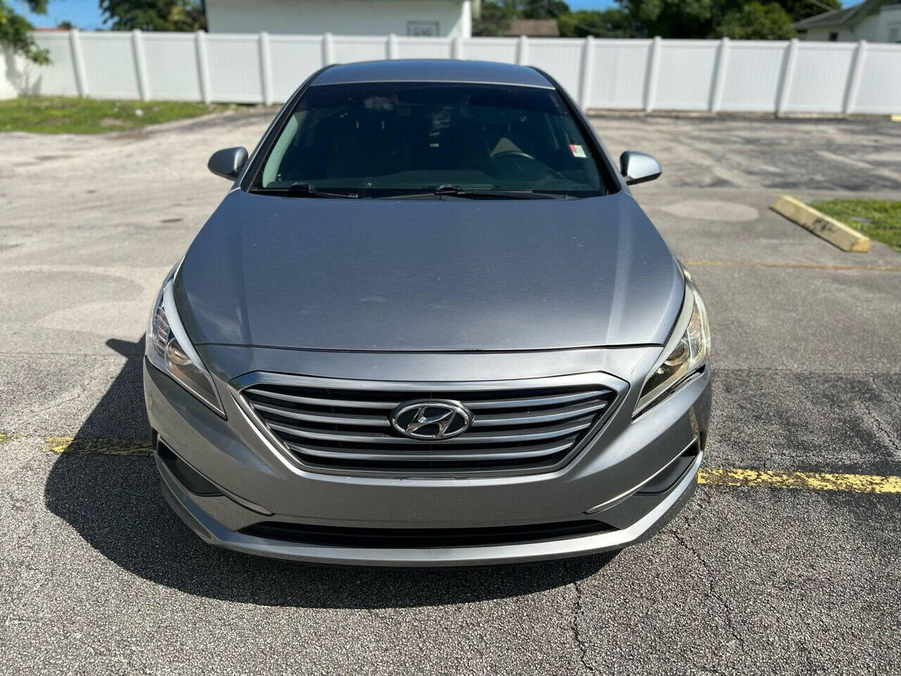 2017 Hyundai Sonata  - $12,800