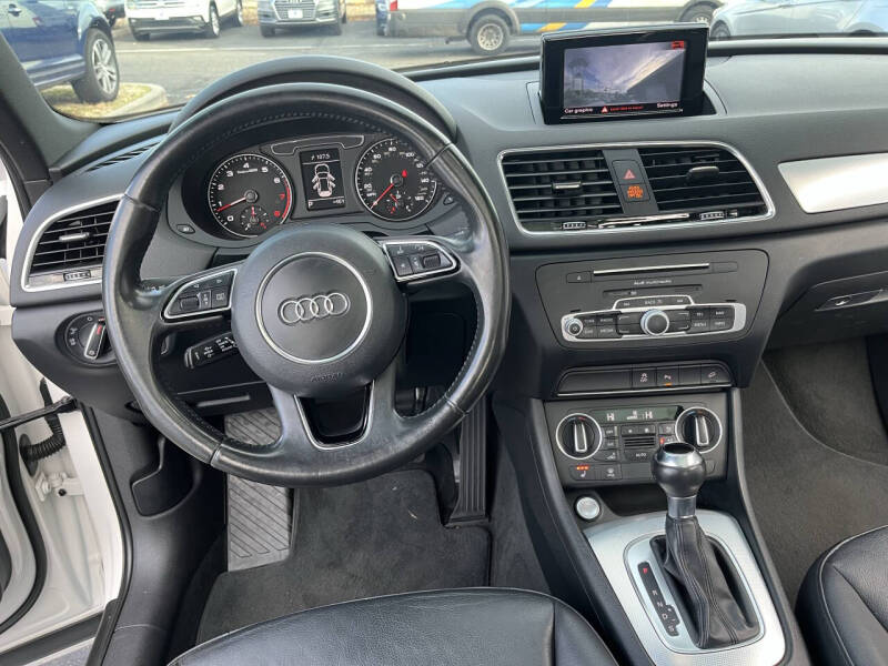 2016 Audi Q3 2.0T Premium Plus