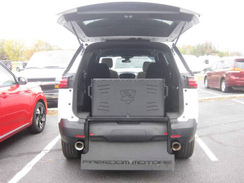 2022 Chevrolet Traverse LS