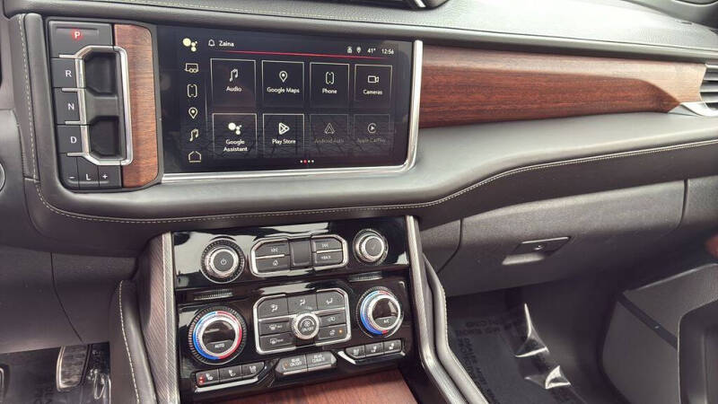 2023 GMC Yukon XL Denali Ultimate