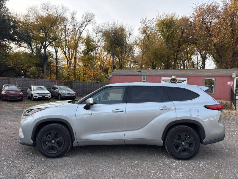 2021 Toyota Highlander Hybrid LE