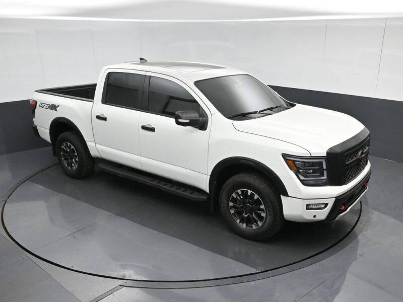 2023 Nissan Titan