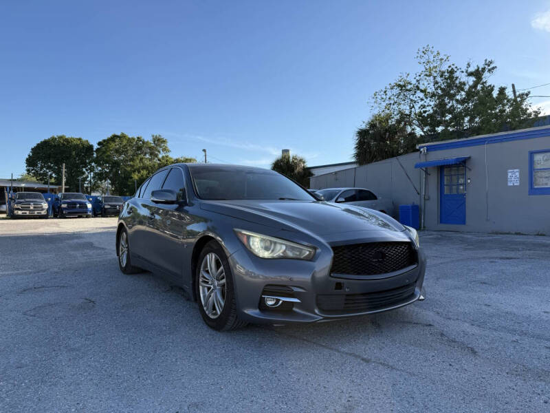 2014 Infiniti Q50
