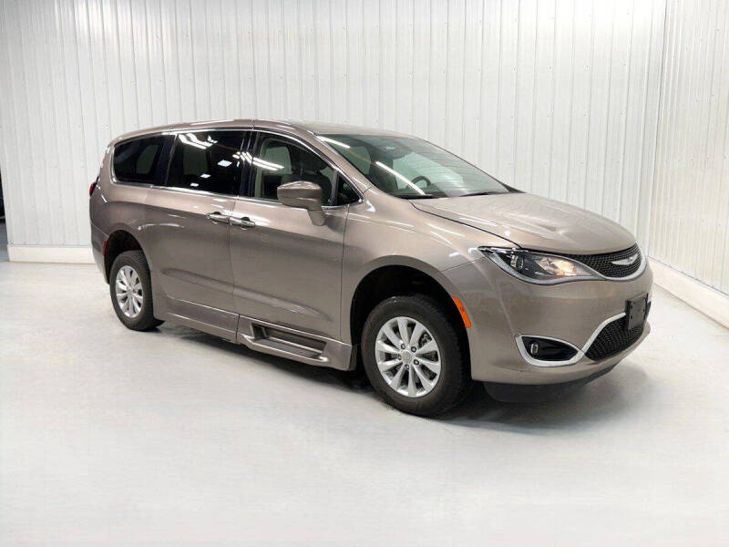 2018 Chrysler Pacifica Touring Plus