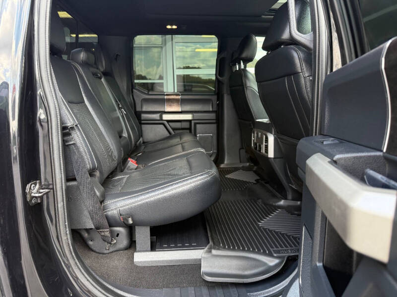 2022 Ford F-350 Super Duty Lariat