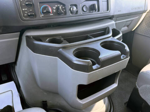 2010 Ford E-Series E-150