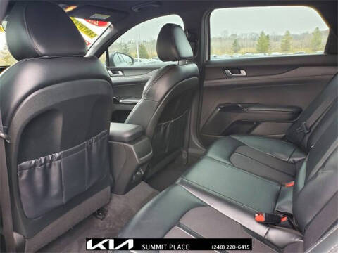 2023 Kia K5