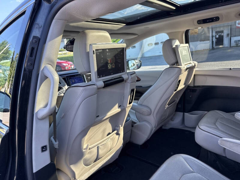2017 Chrysler Pacifica Limited
