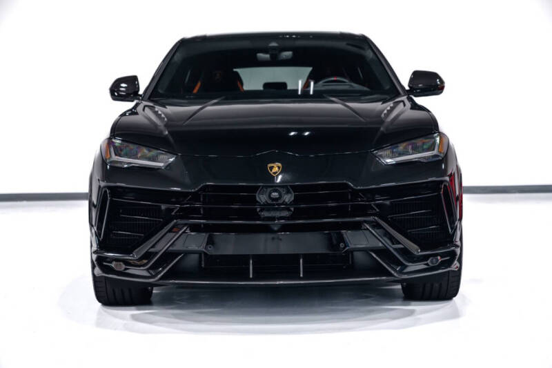2024 Lamborghini Urus Performante