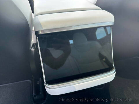 2022 Tesla Model S Plaid