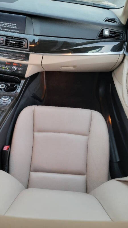 2012 BMW 5 Series 535i xDrive