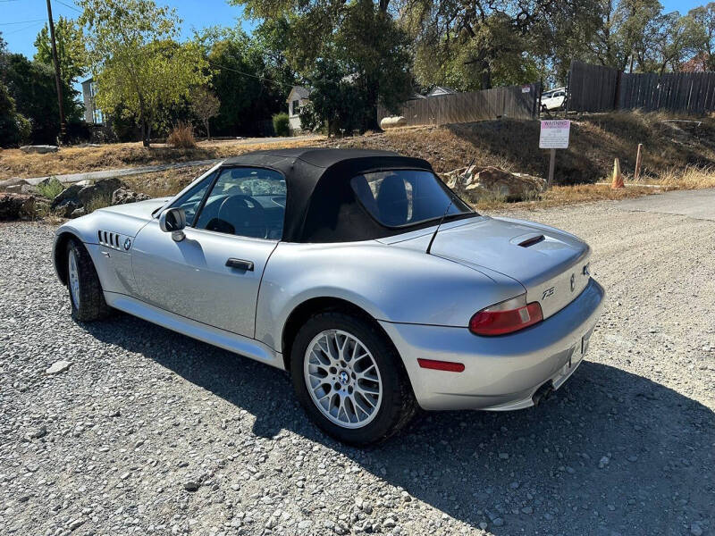 2001 BMW Z3 2.5i