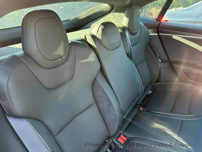 2024 Tesla Model S Plaid