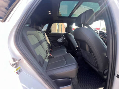 2020 Audi Q3 quattro S line Premium 45 TFSI