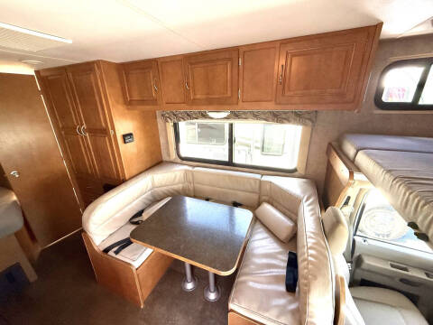 2014 Itasca Spirit 22’