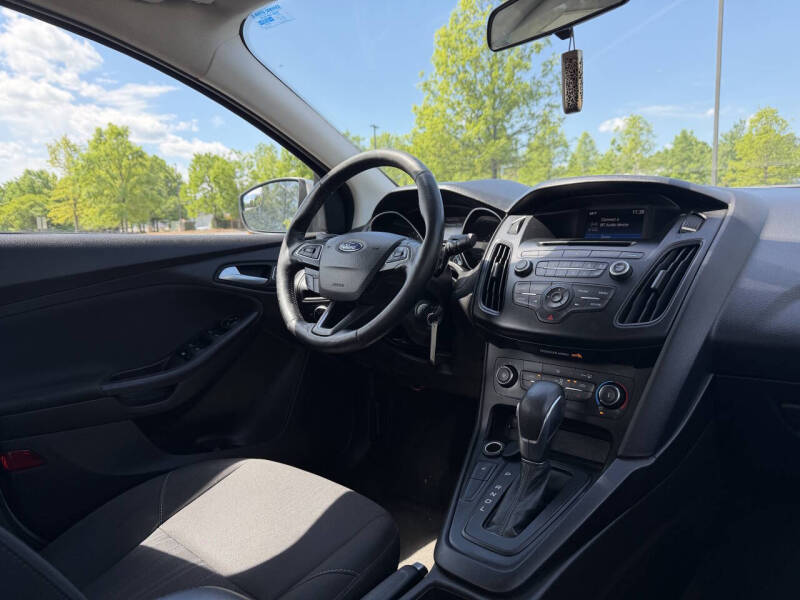 2017 Ford Focus SE