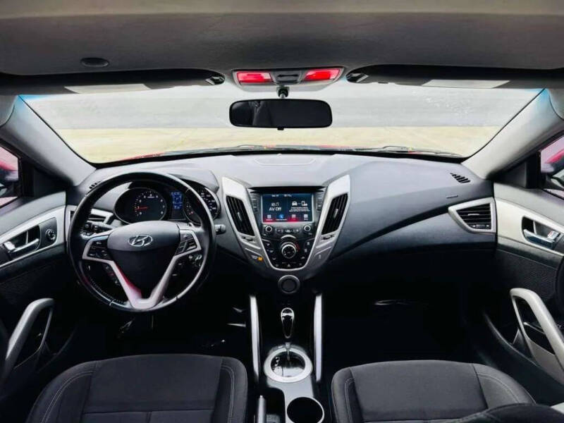 2017 Hyundai Veloster