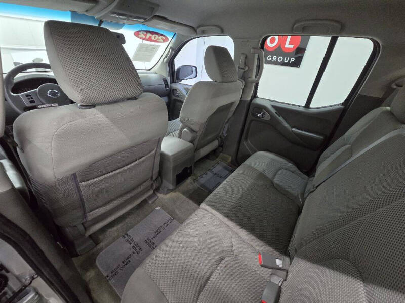 2012 Nissan Frontier S