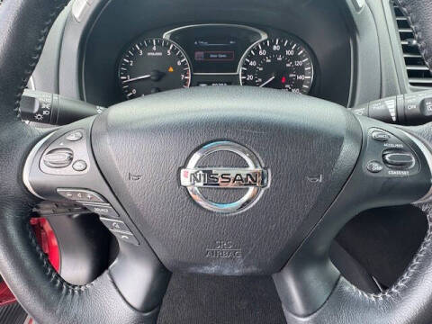 2014 Nissan Pathfinder SV